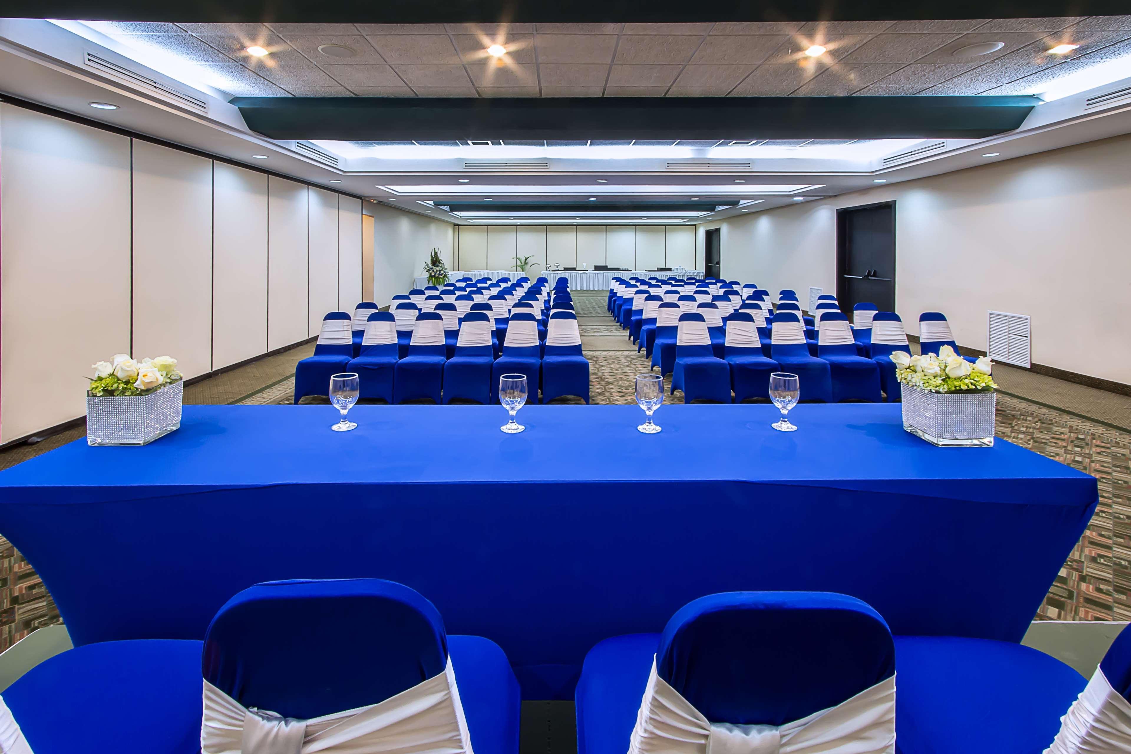 סיינט פול Best Western Plus Como Park Hotel מראה חיצוני תמונה